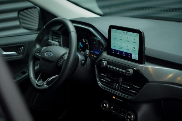 Ford Kuga 2.5 PHEV Titanium X / Winter Pack / Privacy Glass / Trekhaak voorbereiding