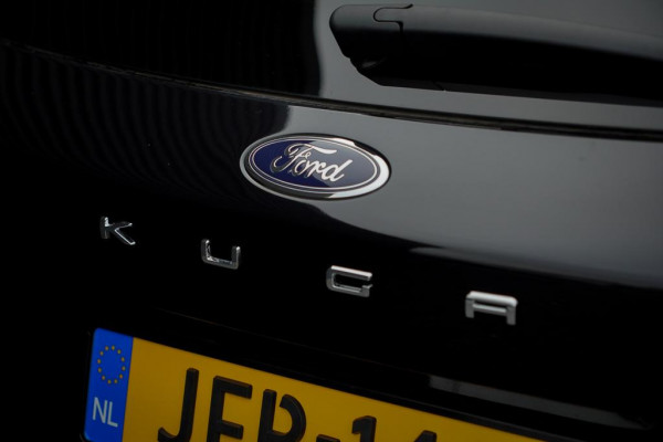 Ford Kuga 2.5 PHEV Titanium X / Winter Pack / Privacy Glass / Trekhaak voorbereiding