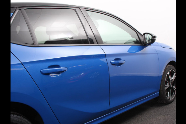 Opel Corsa 1.2 Turbo 136pk Hybrid GS Automaat | Navigatie | Apple Carplay/ Android Auto | Camera | Parkeersensoren | Cruise Control | Stoel- en stuurverwarming | Airco | Lichtmetalen velgen | Getinte ramen