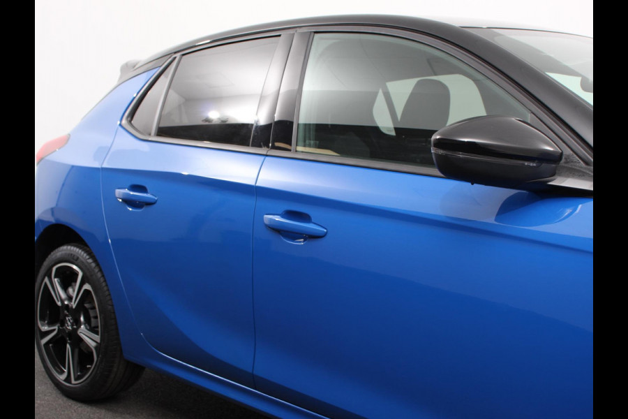 Opel Corsa 1.2 Turbo 136pk Hybrid GS Automaat | Navigatie | Apple Carplay/ Android Auto | Camera | Parkeersensoren | Cruise Control | Stoel- en stuurverwarming | Airco | Lichtmetalen velgen | Getinte ramen