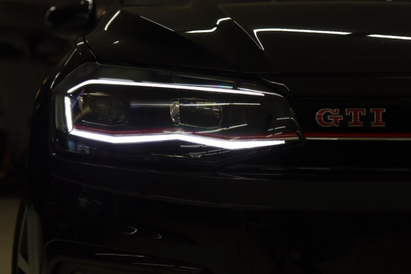 Volkswagen Polo 2.0 TSI GTI PANO/CARPLAY/CAM/SFEERVER/BLINDESPOT/VOL