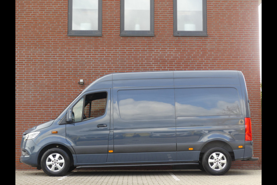 Mercedes-Benz Sprinter 315 CDI L2H2 LED Adaptive Cruise Control 360 Camera