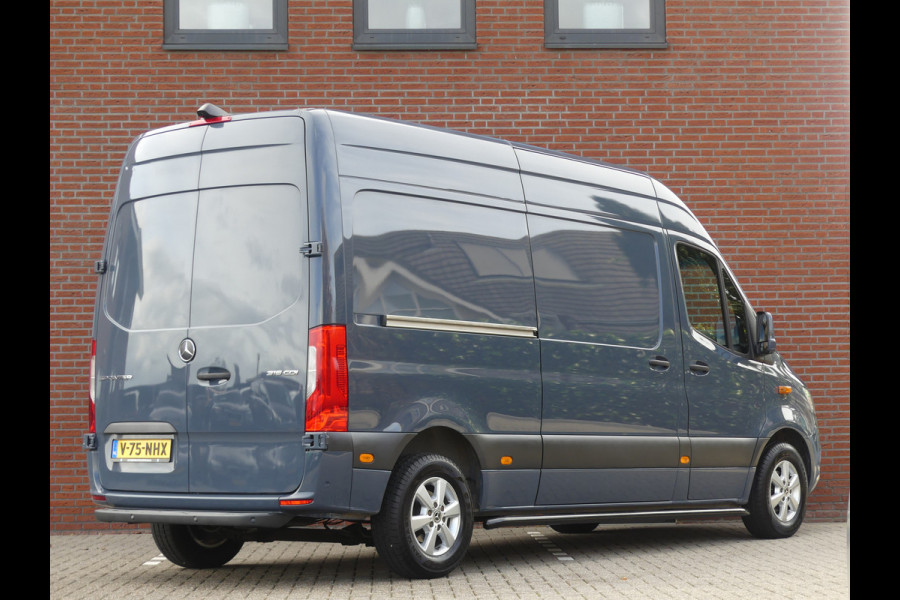 Mercedes-Benz Sprinter 315 CDI L2H2 LED Adaptive Cruise Control 360 Camera