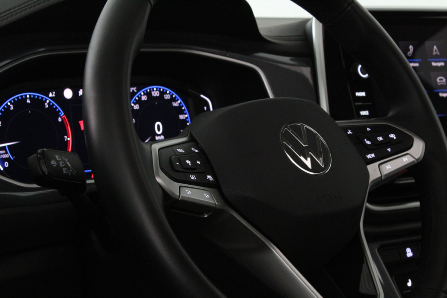 Volkswagen T-Roc 1.0 TSI Style Pano.schuif/Camera/Zwart dak/Stoelverwarming...