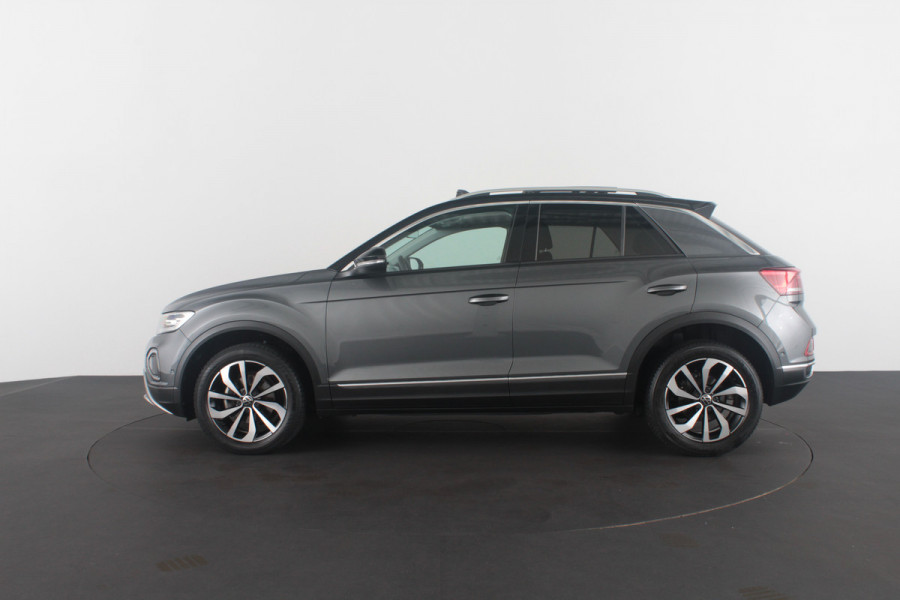 Volkswagen T-Roc 1.0 TSI Style Pano.schuif/Camera/Zwart dak/Stoelverwarming...