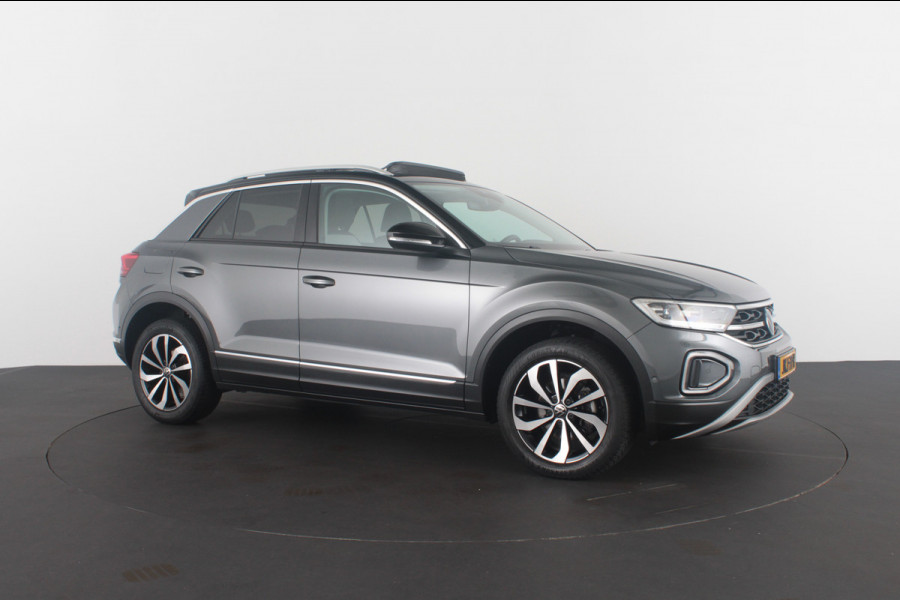 Volkswagen T-Roc 1.0 TSI Style Pano.schuif/Camera/Zwart dak/Stoelverwarming...