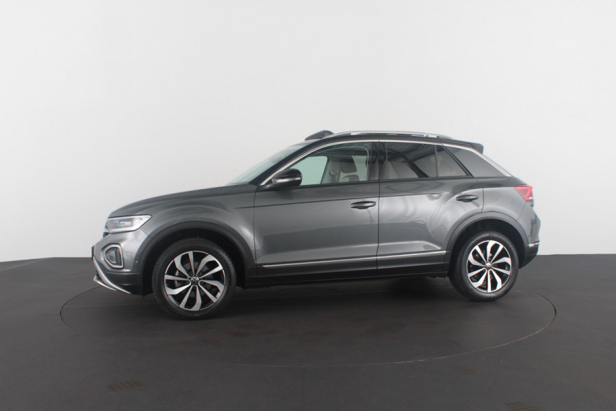 Volkswagen T-Roc 1.0 TSI Style Pano.schuif/Camera/Zwart dak/Stoelverwarming...