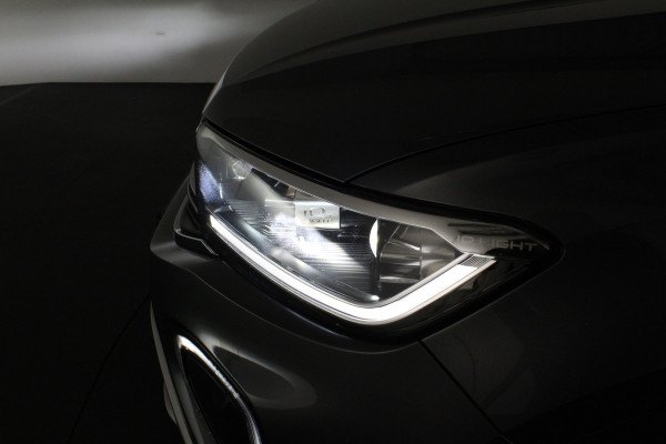 Volkswagen T-Roc 1.0 TSI Style Pano.schuif/Camera/Zwart dak/Stoelverwarming...