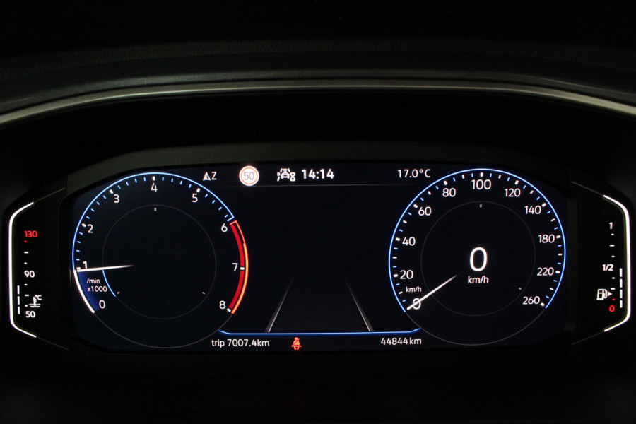 Volkswagen T-Roc 1.0 TSI Style Pano.schuif/Camera/Zwart dak/Stoelverwarming...