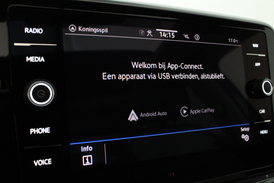 Volkswagen T-Roc 1.0 TSI Style Pano.schuif/Camera/Zwart dak/Stoelverwarming...