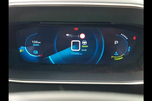 Peugeot e-208 EV Allure 50 kWh Navigatie Apple Carplay/Android Auto Camera Parkeersensoren Adaptive Cruise Control Stoelverwarming Lichtmetalen velgen Climate Control