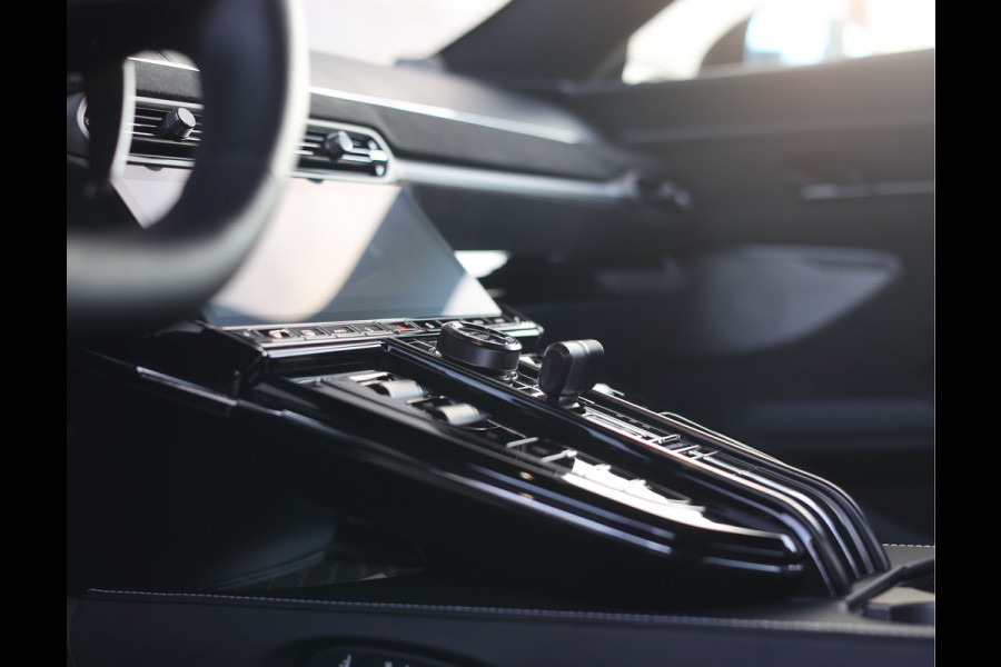 Aston Martin Vantage 4.0 V8 | Quicksilver uitlaat - Onyx Black