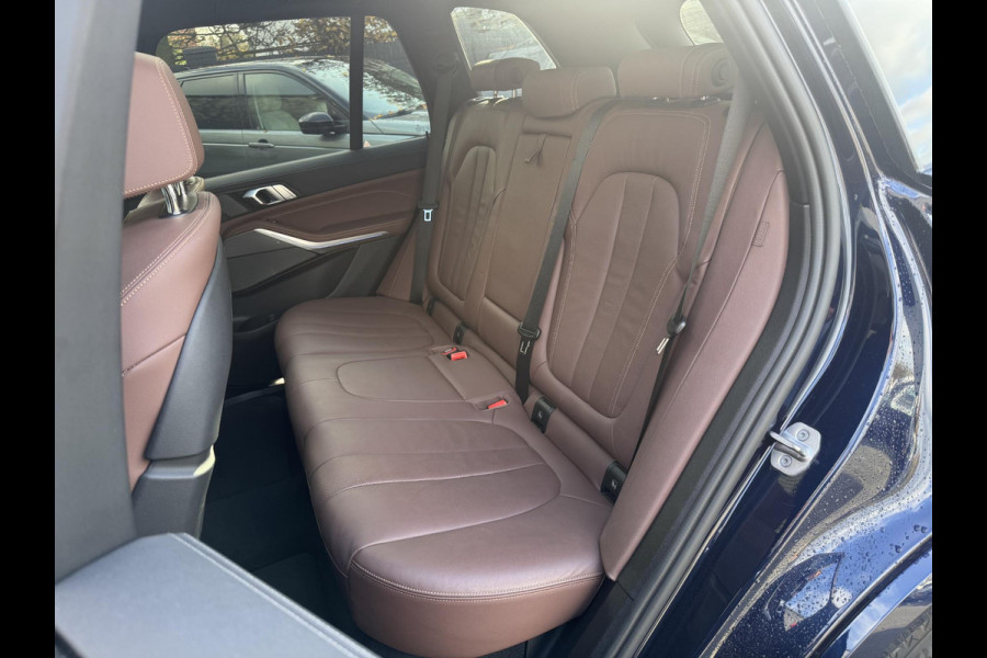 BMW X5 xDrive45e High Executive M-Sport | Panoramadak | Head-Up Display | 360* Camera | Luchtvering | Massage | Laser | Elektrische Trekhaak |