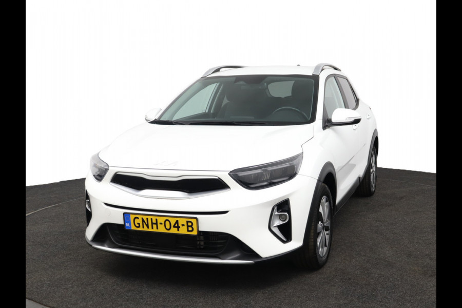 Kia Stonic 1.0 T-GDi MHEV DynamicPlusLine Apple Carplay/Android Auto - Cruise Control - Climate Control - Navigatie - Stoel/Stuur Verwarming - Fabrieksgarantie tot 10-2031