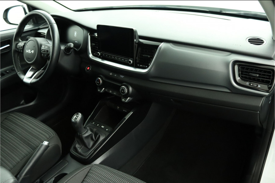 Kia Stonic 1.0 T-GDi MHEV DynamicPlusLine Apple Carplay/Android Auto - Cruise Control - Climate Control - Navigatie - Stoel/Stuur Verwarming - Fabrieksgarantie tot 10-2031