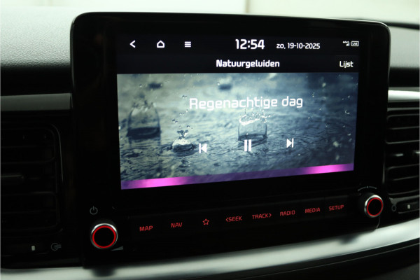 Kia Stonic 1.0 T-GDi MHEV DynamicPlusLine Apple Carplay/Android Auto - Cruise Control - Climate Control - Navigatie - Stoel/Stuur Verwarming - Fabrieksgarantie tot 10-2031