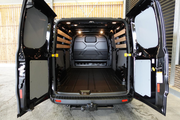 Ford Transit Custom 300 2.0 TDCI L2H1 Trend Automaat Airco Navi Cruisecontrol Camera Parkeersensoren