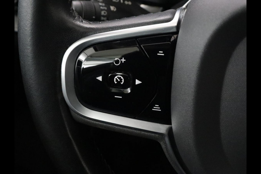 Volvo V60 Cross Country 2.0 T5 AWD Pro | Stoelventilatie | Massage | Massage | Trekhaak | Adaptive cruise | Nappaleder | Camera | Carplay | Harman/Kardon | Stoelverwarming | Navigatie | Memory | Full LED