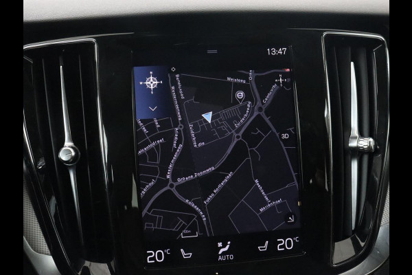 Volvo V60 Cross Country 2.0 T5 AWD Pro | Stoelventilatie | Massage | Massage | Trekhaak | Adaptive cruise | Nappaleder | Camera | Carplay | Harman/Kardon | Stoelverwarming | Navigatie | Memory | Full LED