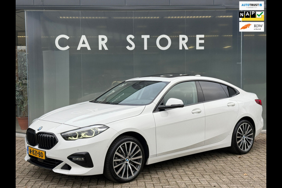 BMW 2 Serie Gran Coupé 220i Sport Line 178PK Pano|Sportstoelen|LED