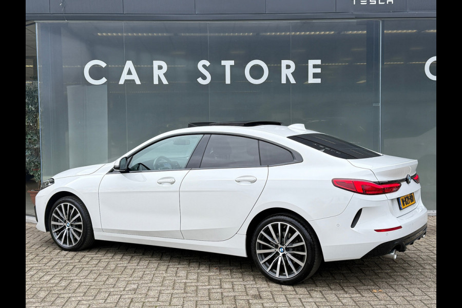 BMW 2 Serie Gran Coupé 220i Sport Line 178PK Pano|Sportstoelen|LED