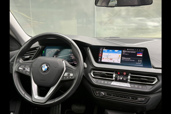 BMW 2 Serie Gran Coupé 220i Sport Line 178PK Pano|Sportstoelen|LED