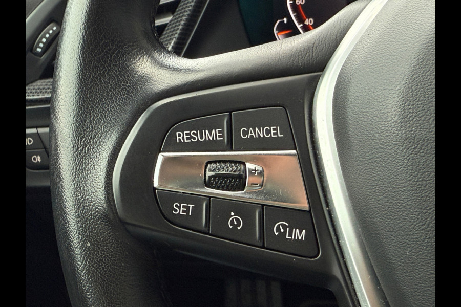 BMW 2 Serie Gran Coupé 220i Sport Line 178PK Pano|Sportstoelen|LED