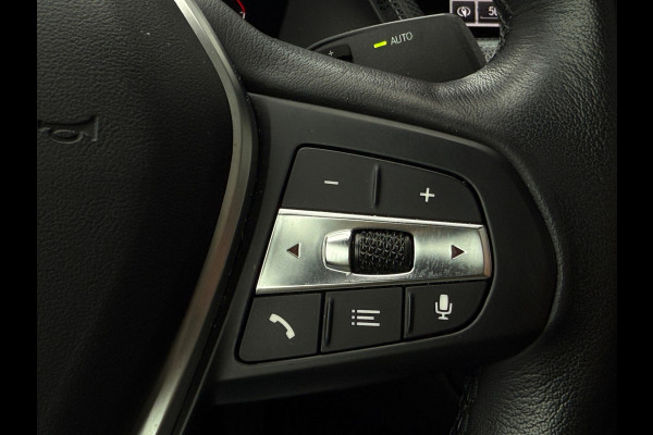 BMW 2 Serie Gran Coupé 220i Sport Line 178PK Pano|Sportstoelen|LED