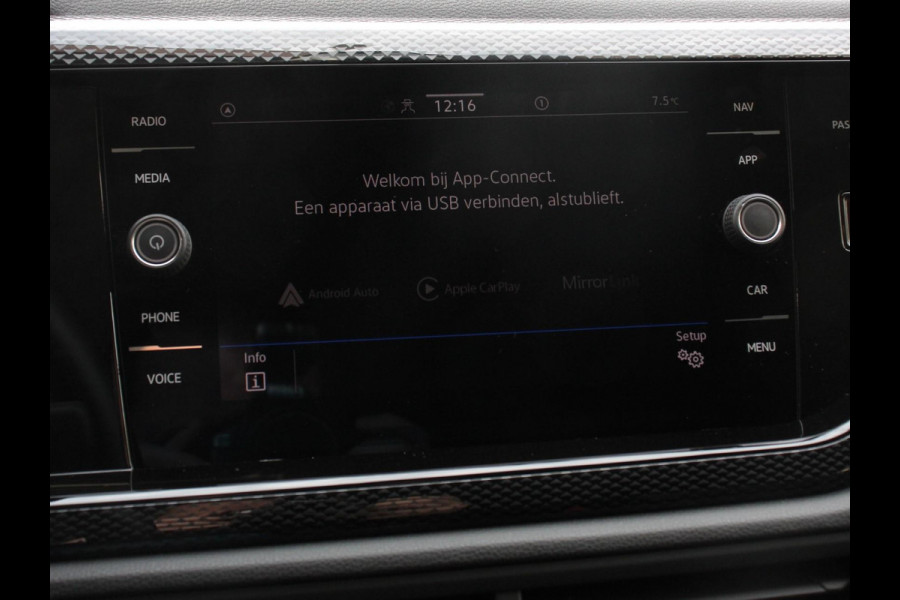 Volkswagen Polo 1.0 TSI Life DSG | Navigatie | Apple Carplay/Android auto | Airco | Stoelverwarming | Dab | Digitaal dashboard | Adapive Cruise Control