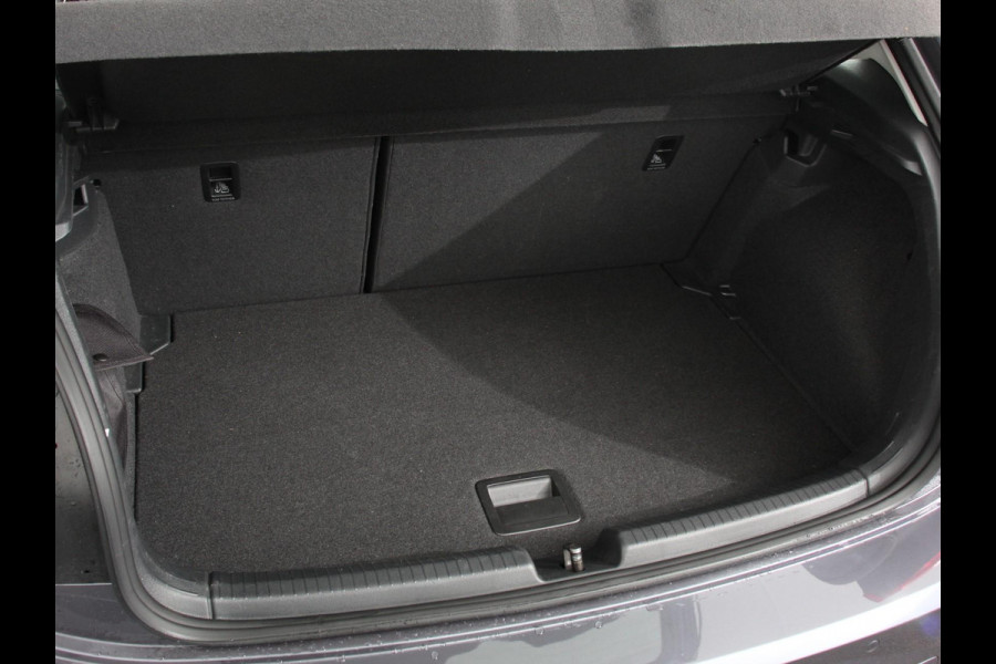 Volkswagen Polo 1.0 TSI Life DSG | Navigatie | Apple Carplay/Android auto | Airco | Stoelverwarming | Dab | Digitaal dashboard | Adapive Cruise Control