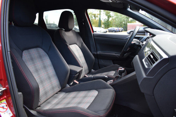 Volkswagen Polo GTI 2.0 TSI 210PK DSG VIRTUAL/LED/CARPLAY
