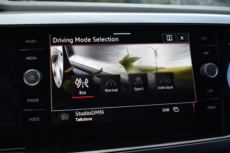 Volkswagen Polo GTI 2.0 TSI 210PK DSG VIRTUAL/LED/CARPLAY