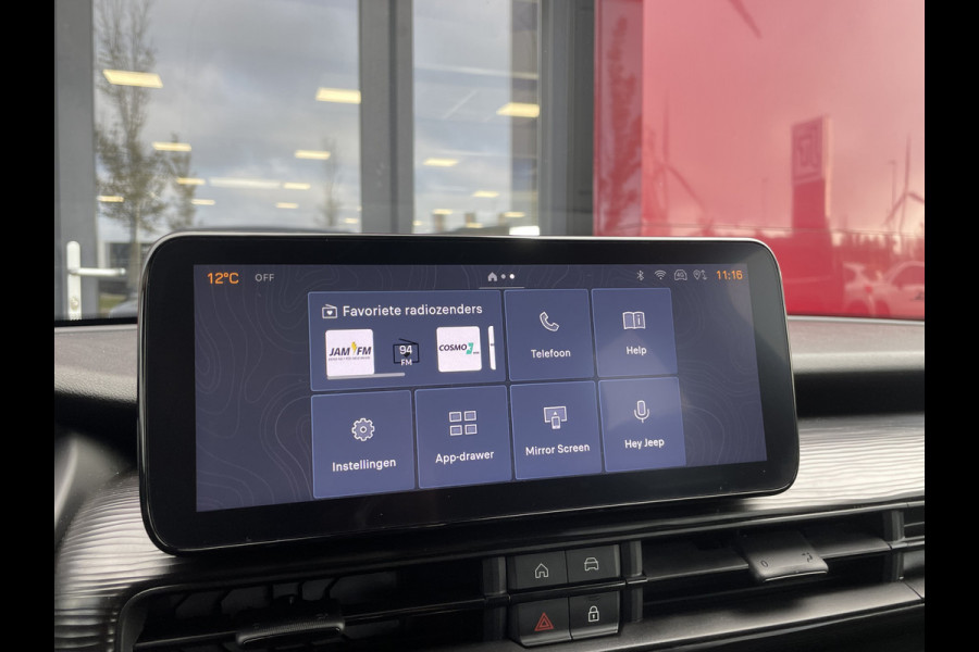 Jeep Avenger 1.2 Altitude | Winterpack | Keyless | Navigatie | CarPlay