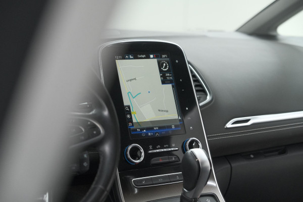 Renault Scénic TCe 140 EDC Bose | Trekhaak | Camera | Stoelverwarming | Adaptieve Cruise Control | Dodehoekdetectie