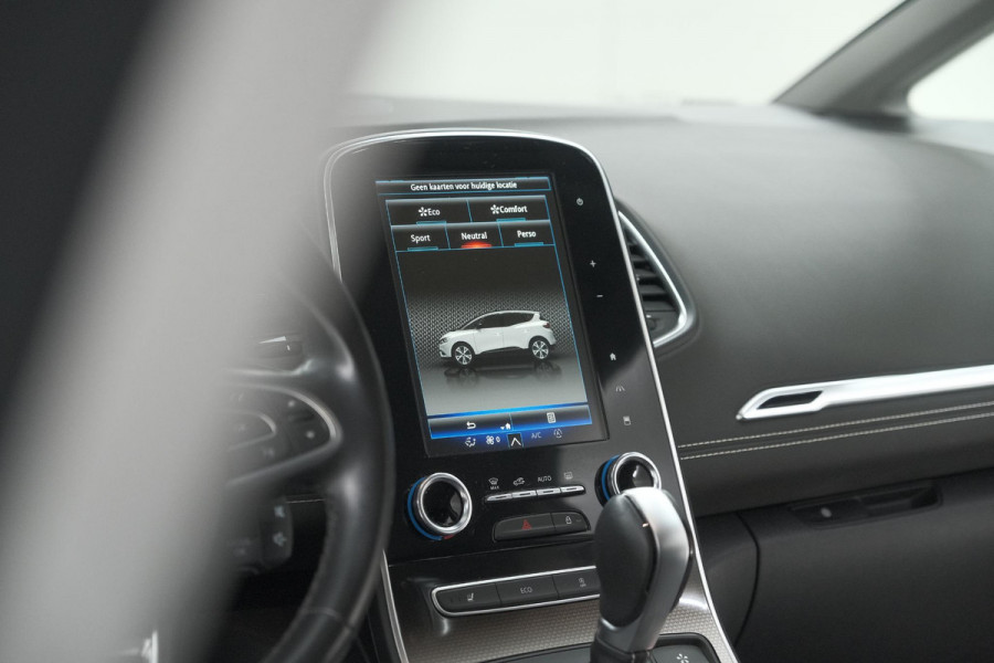 Renault Scénic TCe 140 EDC Bose | Trekhaak | Camera | Stoelverwarming | Adaptieve Cruise Control | Dodehoekdetectie