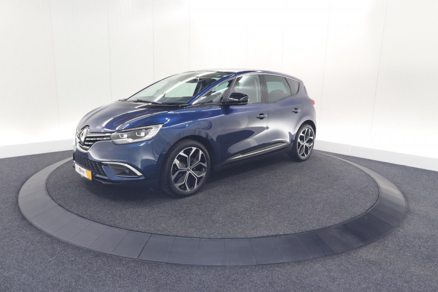 Renault Scénic TCe 140 EDC Bose | Trekhaak | Camera | Stoelverwarming | Adaptieve Cruise Control | Dodehoekdetectie
