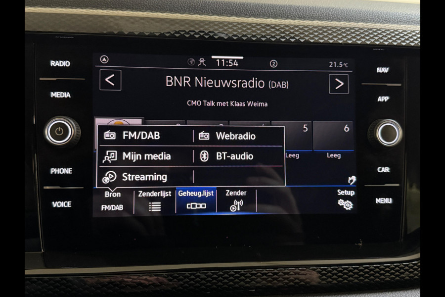 Volkswagen Taigo 1.0 TSI LIFE EDITION TREKHAAK/PDC/CARPLAY
