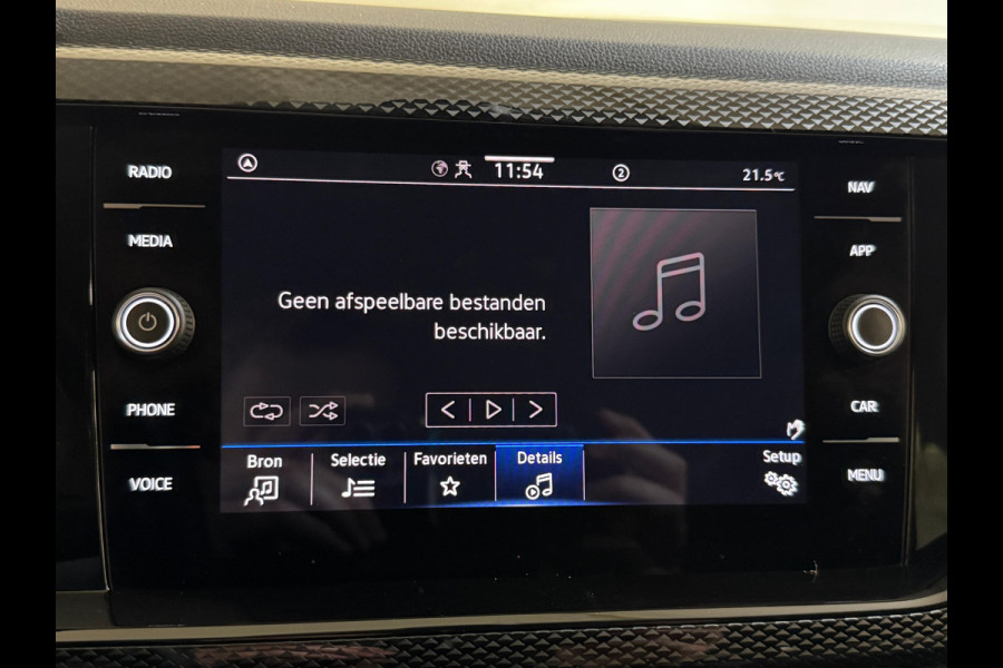 Volkswagen Taigo 1.0 TSI LIFE EDITION TREKHAAK/PDC/CARPLAY