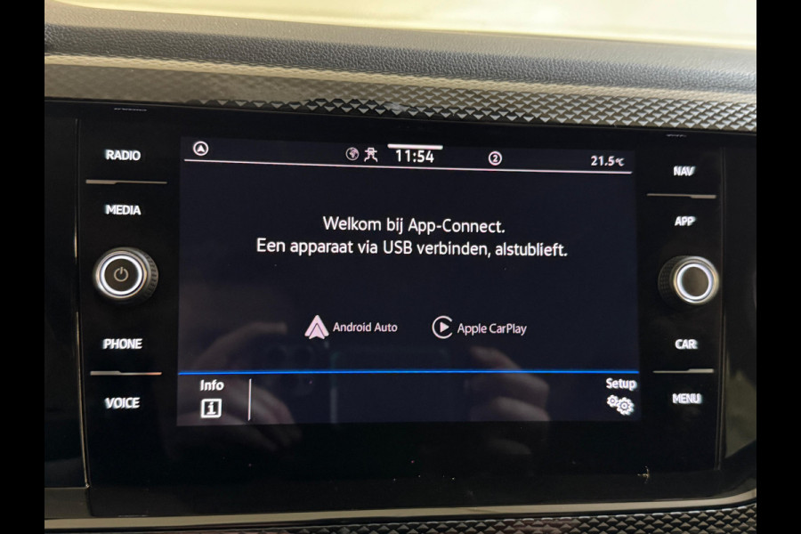 Volkswagen Taigo 1.0 TSI LIFE EDITION TREKHAAK/PDC/CARPLAY
