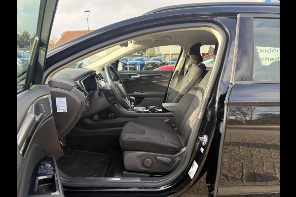 Ford Mondeo Wagon 1.5 EcoBoost ST Line 160pk | Trekhaak | Winterpack | Parkeersensoren | Navigatie | Climate Control