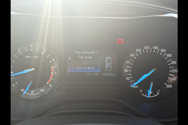 Ford Mondeo Wagon 1.5 EcoBoost ST Line 160pk | Trekhaak | Winterpack | Parkeersensoren | Navigatie | Climate Control