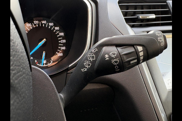Ford Mondeo Wagon 1.5 EcoBoost ST Line 160pk | Trekhaak | Winterpack | Parkeersensoren | Navigatie | Climate Control