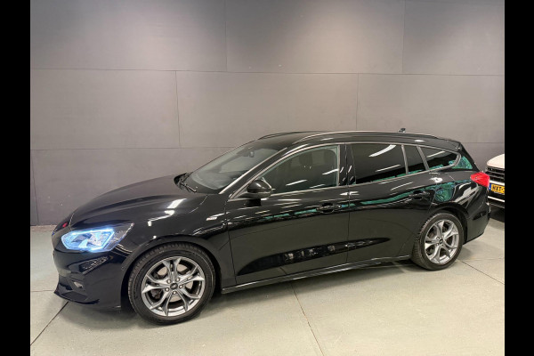 Ford FOCUS Wagon 1.0 EcoBoost Hybrid ST Line X Business NAVI/CAM/DAB/CARPLAY/ECC/PDC/CRUISE///