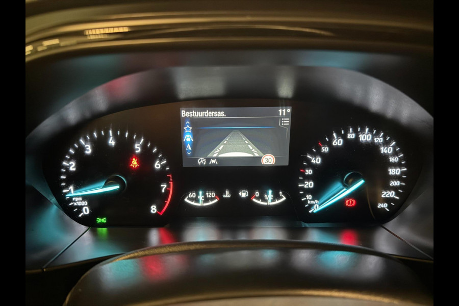 Ford FOCUS Wagon 1.0 EcoBoost Hybrid ST Line X Business NAVI/CAM/DAB/CARPLAY/ECC/PDC/CRUISE///