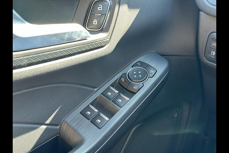 Ford Kuga 2.5 PHEV ST-Line X 225pk | Afneembare trekhaak | Driver Assistance Pack | 19 inch | Winter Pack | Elektrische achterklep