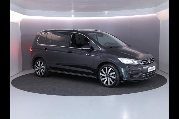 Volkswagen Touran 1.5 TSI Highline 7p 150pk DSG| Pano.dak| Digital display| 18'LM-velgen| Camera