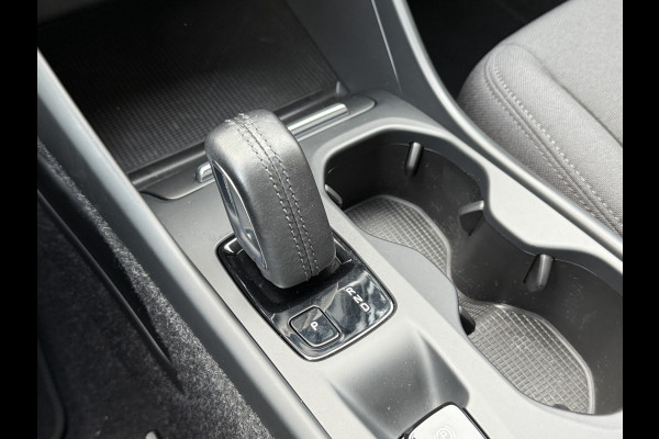 Volvo XC40 1.5 T5 Recharge R-Design Expression | Apple Carplay | Navi | Lane assist