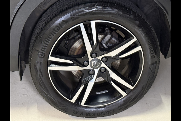 Volvo XC40 1.5 T5 Recharge R-Design Expression | Apple Carplay | Navi | Lane assist