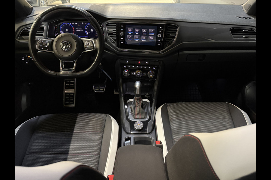 Volkswagen T-Roc 2.0 TSI 4Motion Sport Business R | Pano | R-Line | Stoelverwarming Apple Carplay | Elektrische kofferklep