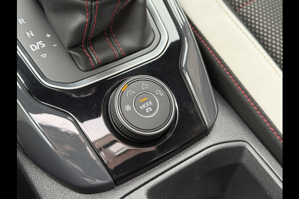 Volkswagen T-Roc 2.0 TSI 4Motion Sport Business R | Pano | R-Line | Stoelverwarming Apple Carplay | Elektrische kofferklep